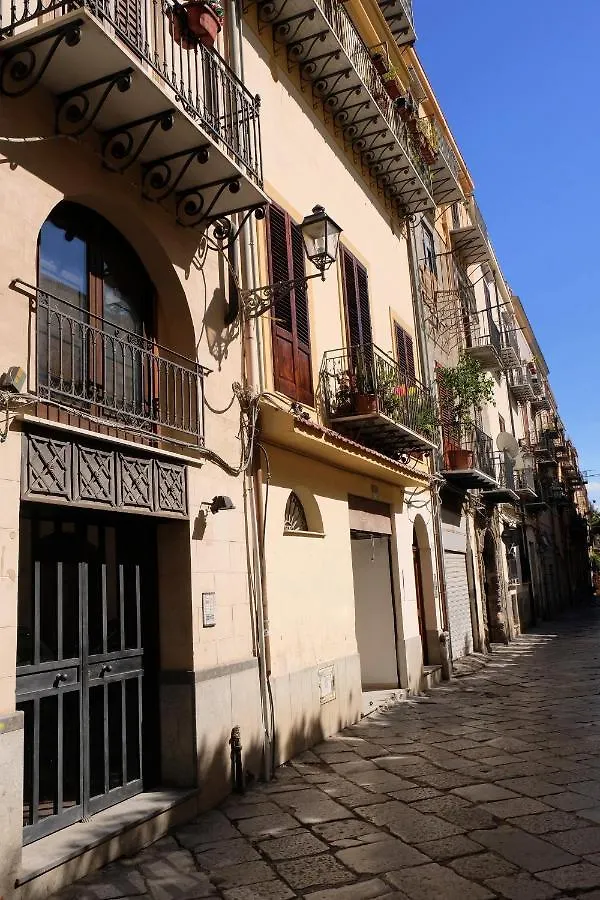 Loft Palermo Centro 1 Fl Apartment